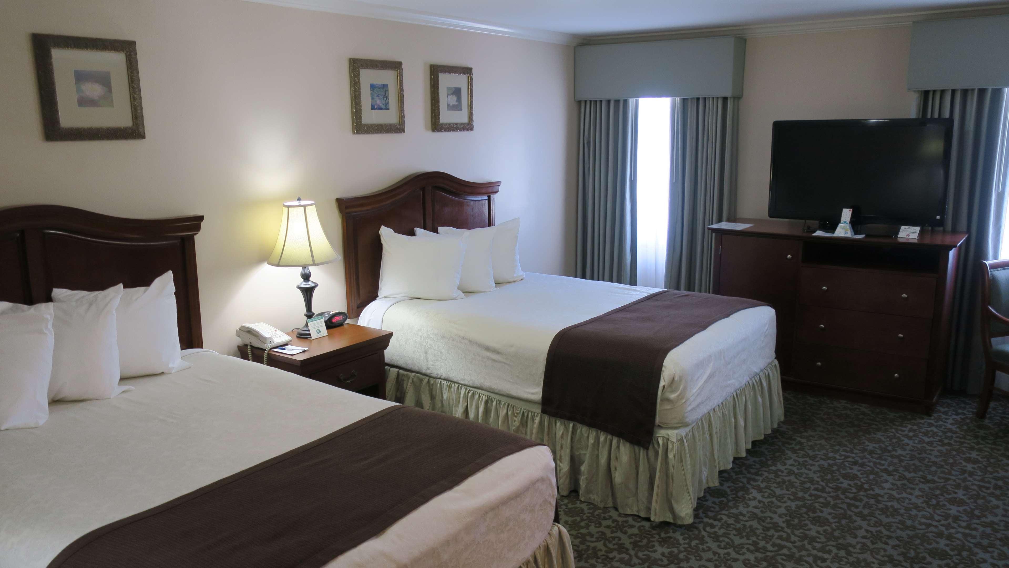 Best Western Plus French Quarter Courtyard Hotel New Orleans Bagian luar foto