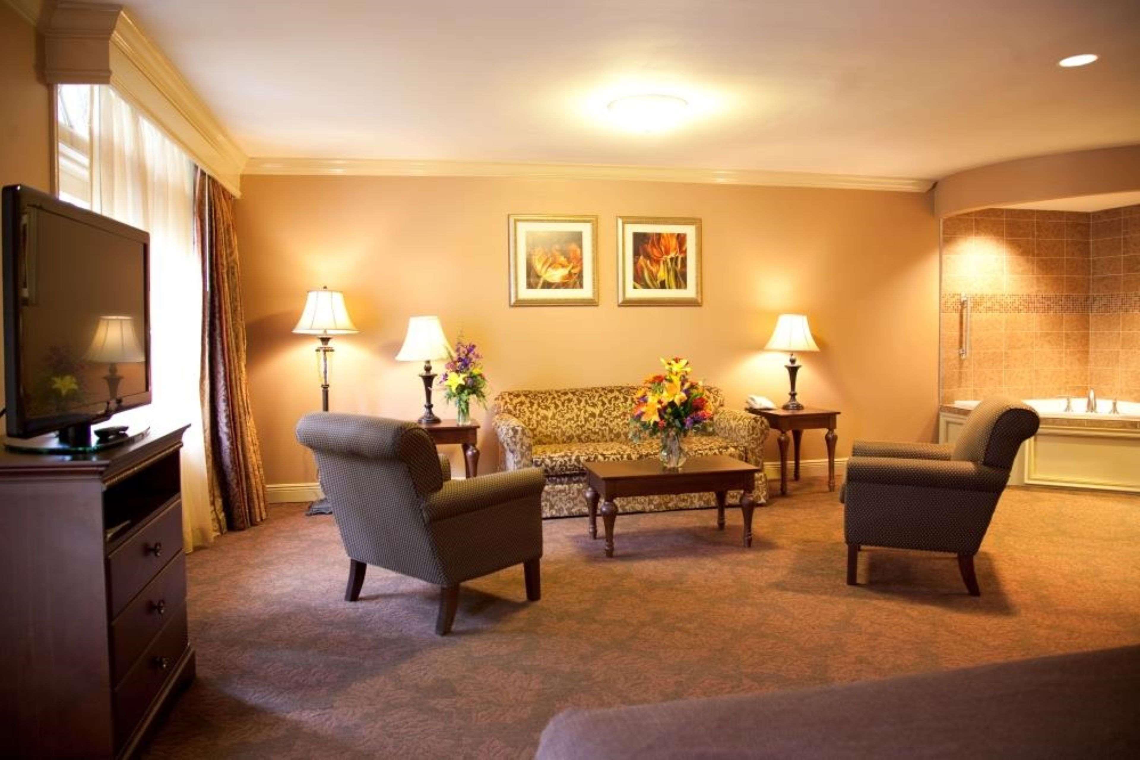Best Western Plus French Quarter Courtyard Hotel New Orleans Ruang foto