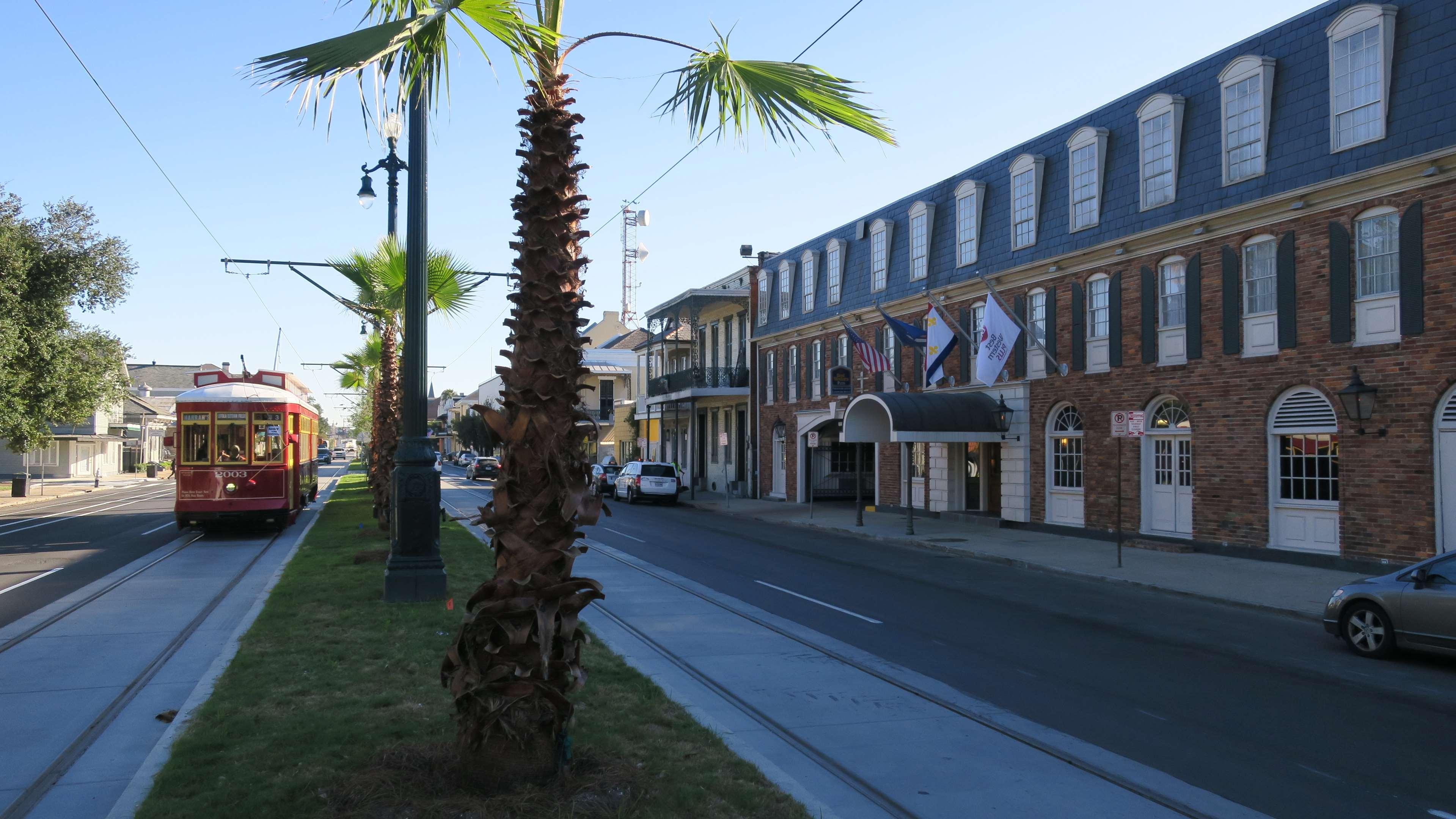Best Western Plus French Quarter Courtyard Hotel New Orleans Bagian luar foto