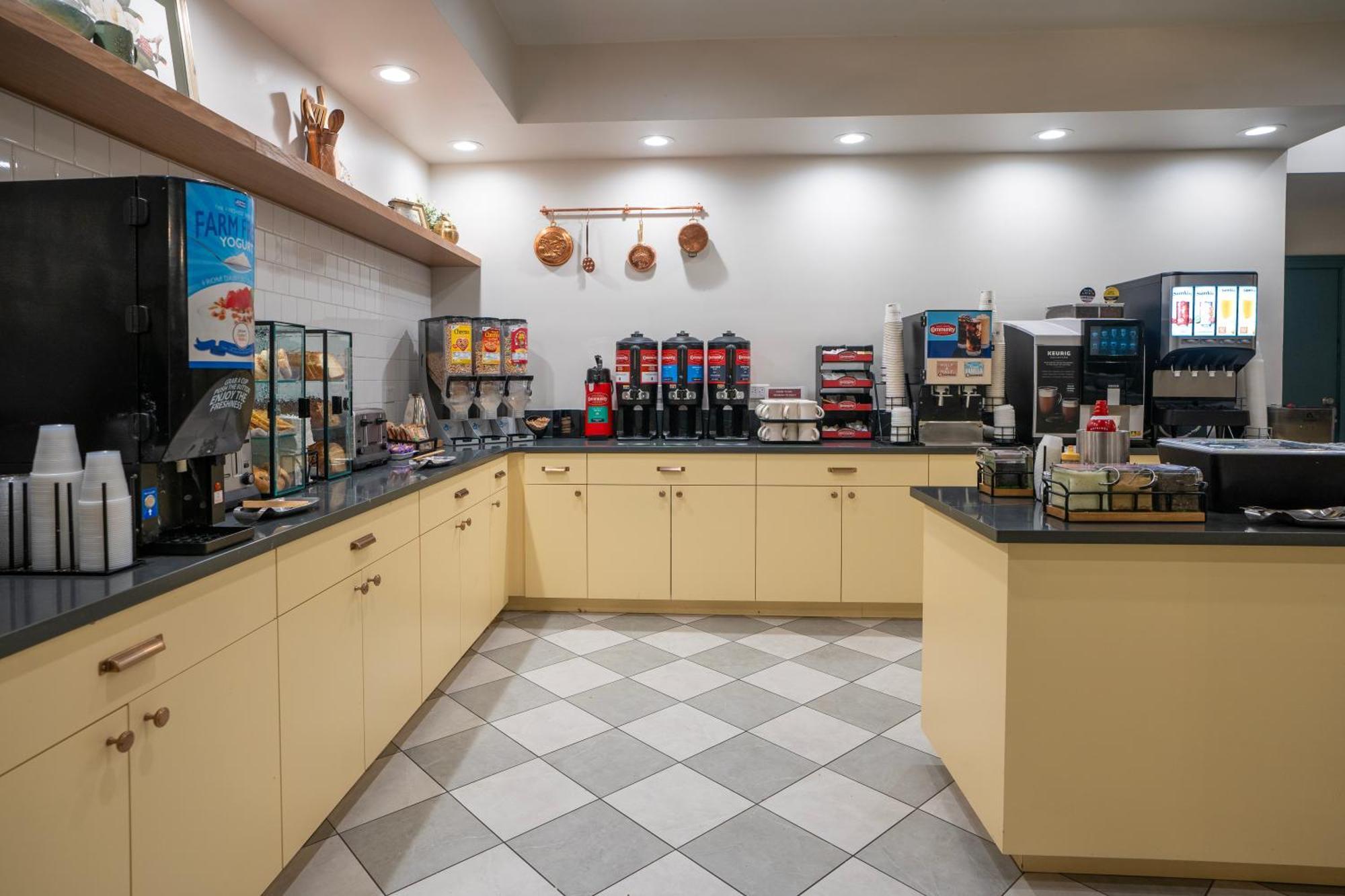 Best Western Plus French Quarter Courtyard Hotel New Orleans Bagian luar foto
